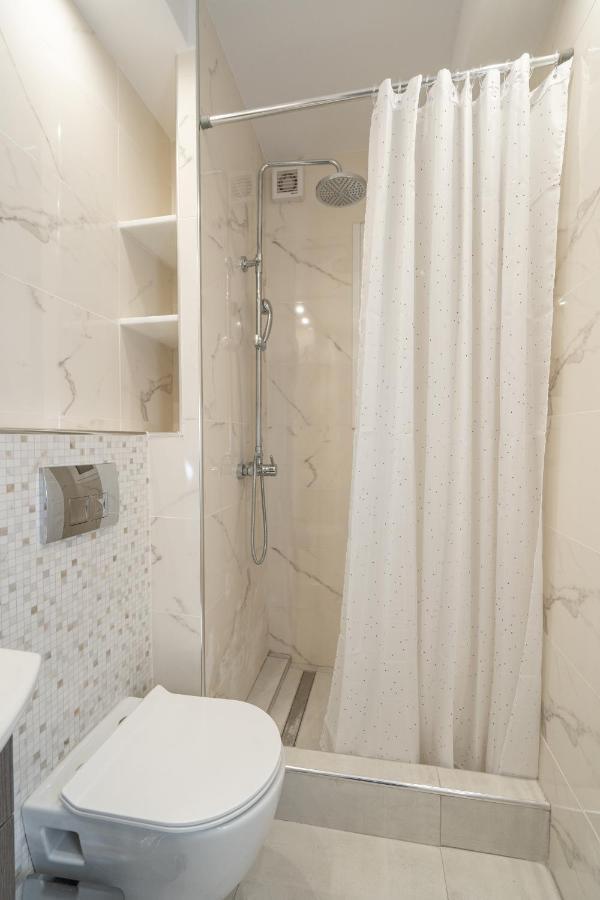 Comfy Apt Next To Metro Atenas Exterior foto